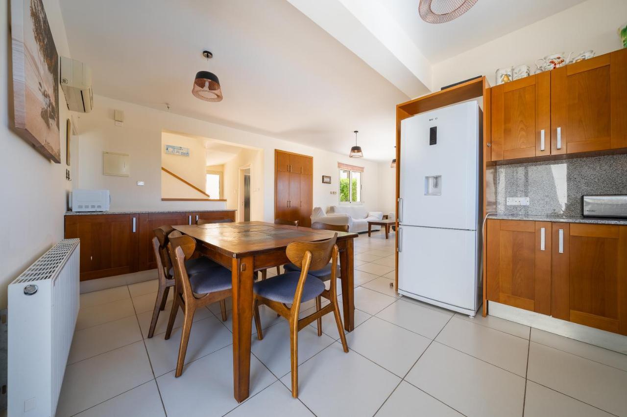 Atlantica 4 Bedroom Villa Near The Beach Protaras Zewnętrze zdjęcie
