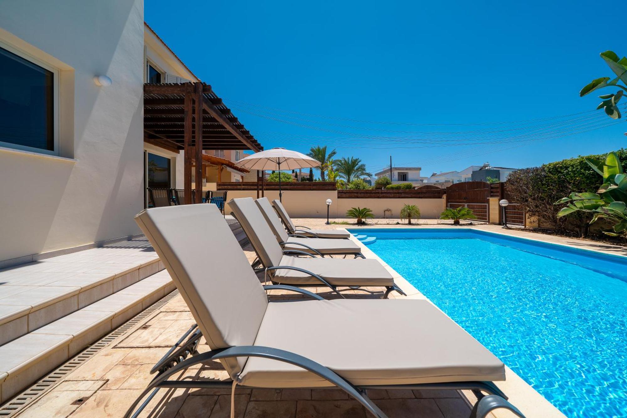 Atlantica 4 Bedroom Villa Near The Beach Protaras Zewnętrze zdjęcie